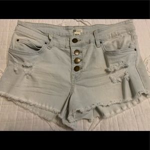 Billabong shorts